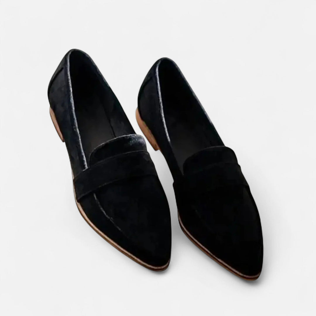 Women’s Retro Pointed-Toe Loafers